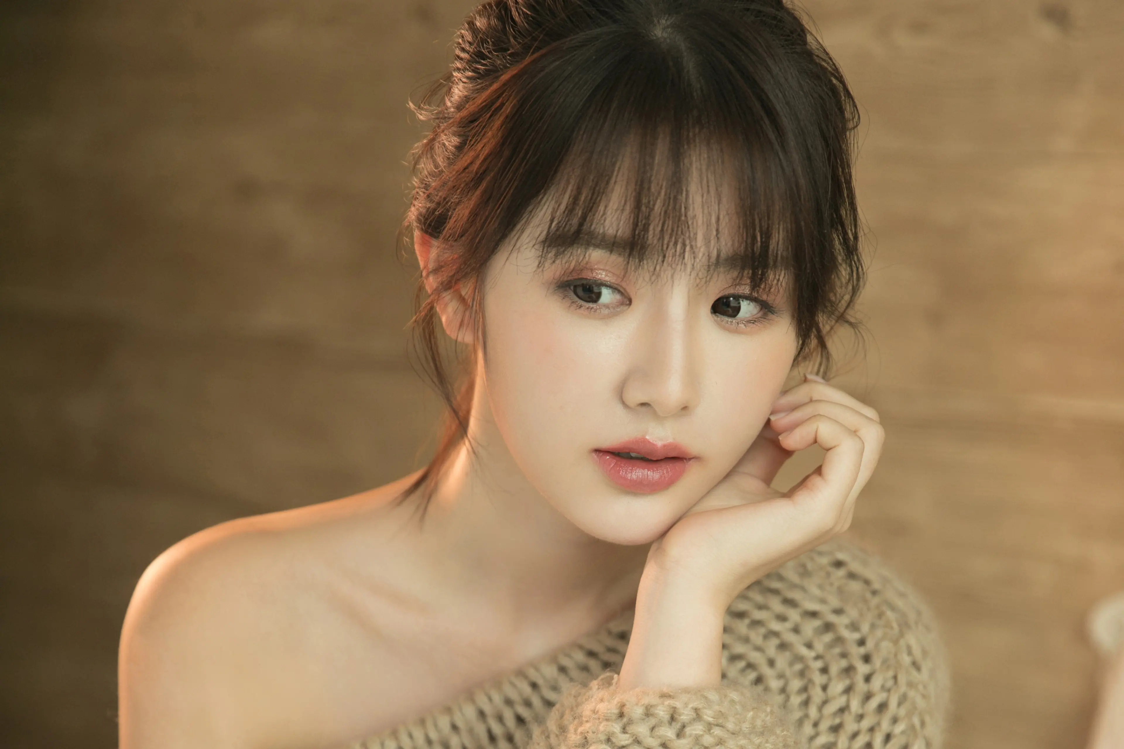 塔城西宁私人伴游陈娟儿的联系方式
