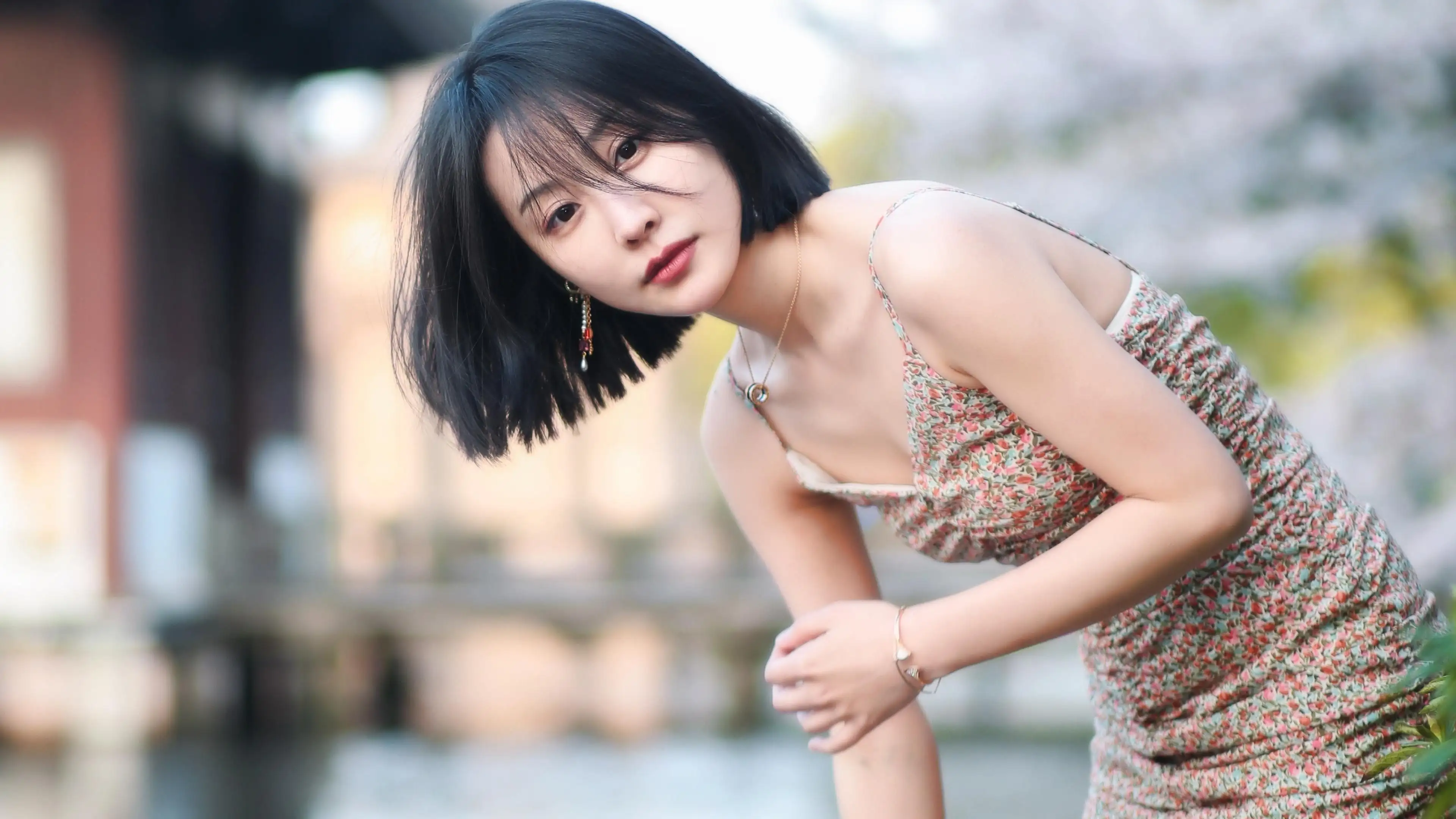 塔城成都伴游小姐姐雅美
