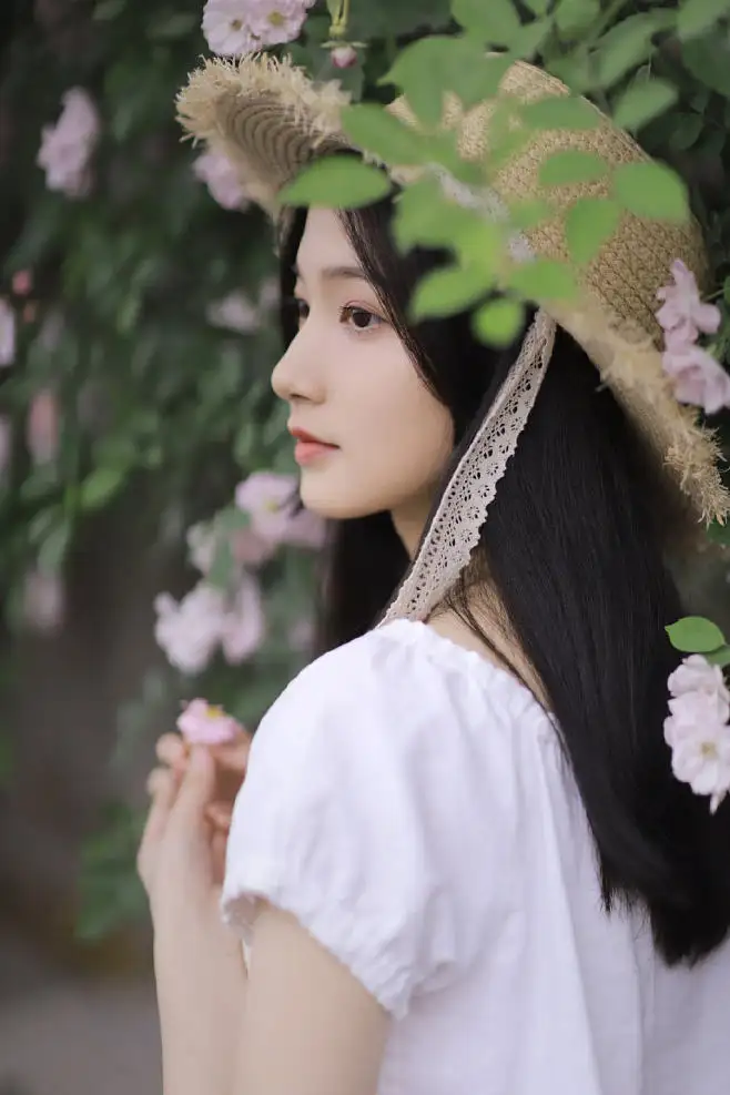 塔城喀什私人伴游李菲儿
