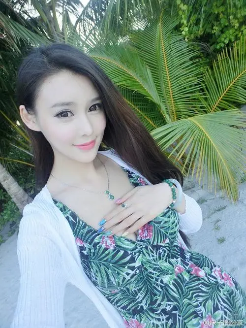 塔城柳州伴游张莉