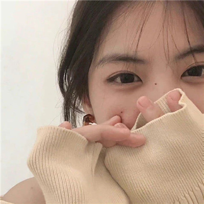 塔城伴游女生樊嘉淑的资料